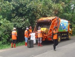 Dinas Lingkungan Hidup Wilayah VII Jasinga Gencarkan Edukasi Pengelolaan Sampah Lewat Opsih Serentak