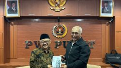 Kunjungi PWI Pusat untuk Siniar PWI Channel, Mendikdasmen Dorong Penguatan Jurnalistik dan Literasi Media di Sekolah